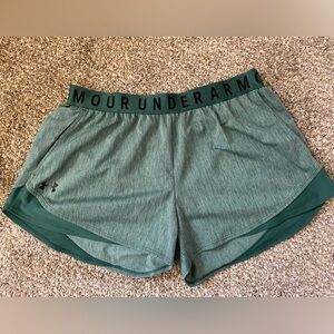 Under Armour Athletic Shorts With Pockets Green Women’s Size Large